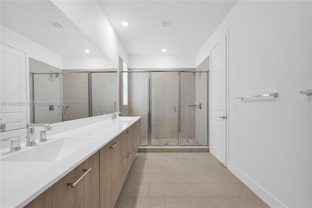 4422 SW 122nd Way, Davie, FL 33330