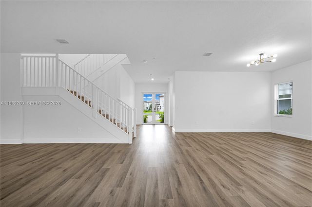 4422 SW 122nd Way, Davie, FL 33330