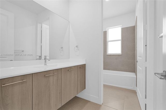 4422 SW 122nd Way, Davie, FL 33330