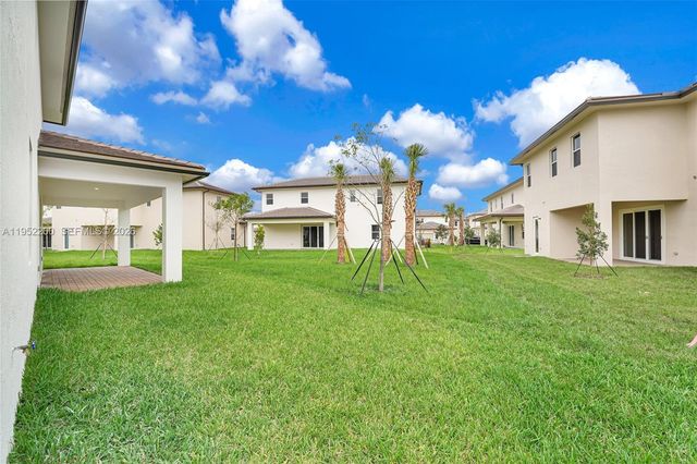 4422 SW 122nd Way, Davie, FL 33330