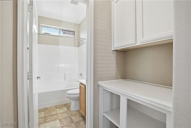 7321 Rietz Canyon Street, Las Vegas, NV 89131