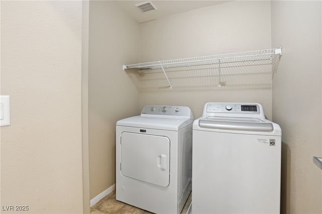 7321 Rietz Canyon Street, Las Vegas, NV 89131