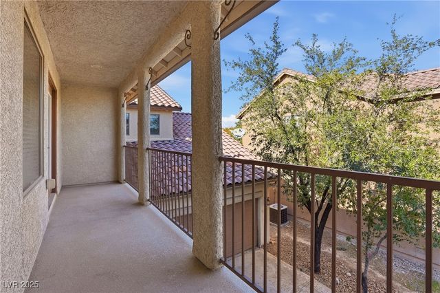 7321 Rietz Canyon Street, Las Vegas, NV 89131