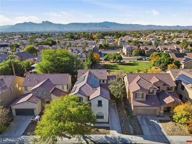 7321 Rietz Canyon Street, Las Vegas, NV 89131