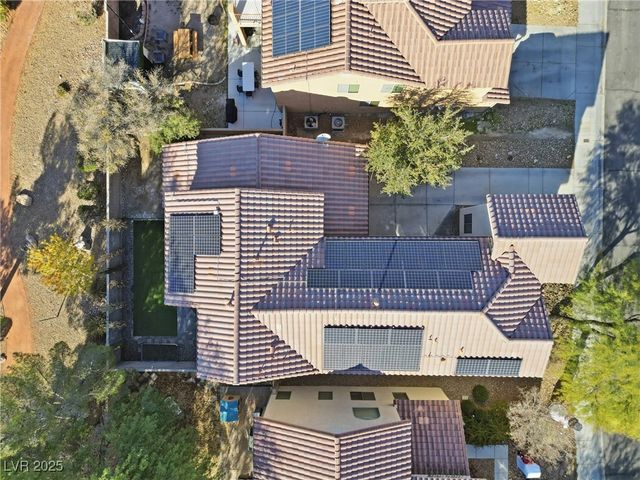 7321 Rietz Canyon Street, Las Vegas, NV 89131