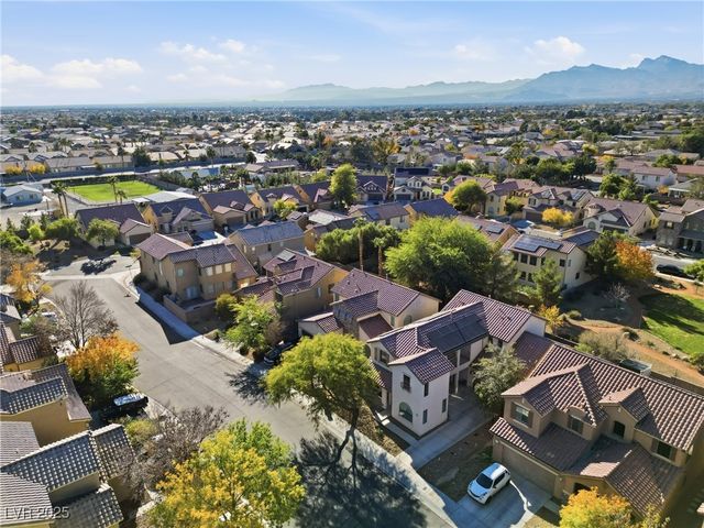 7321 Rietz Canyon Street, Las Vegas, NV 89131