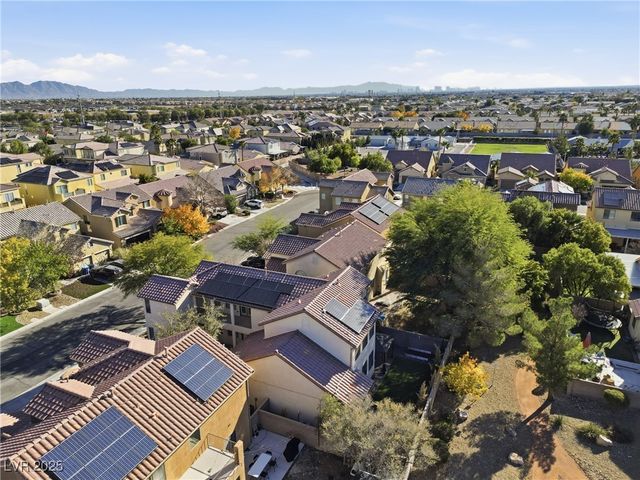 7321 Rietz Canyon Street, Las Vegas, NV 89131