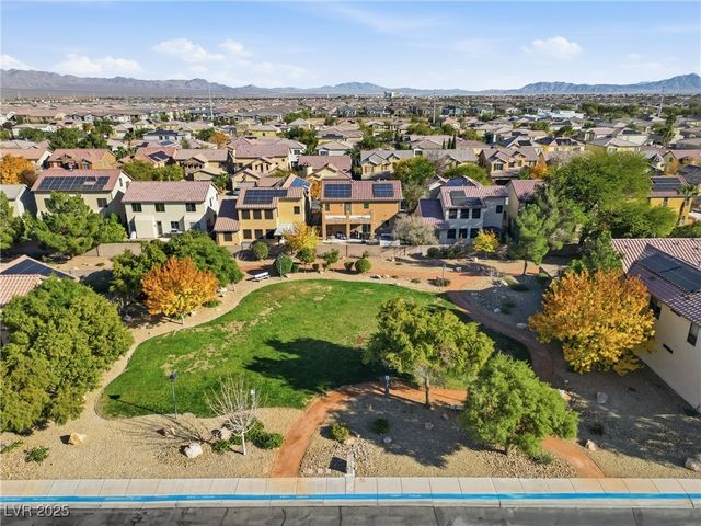 7321 Rietz Canyon Street, Las Vegas, NV 89131