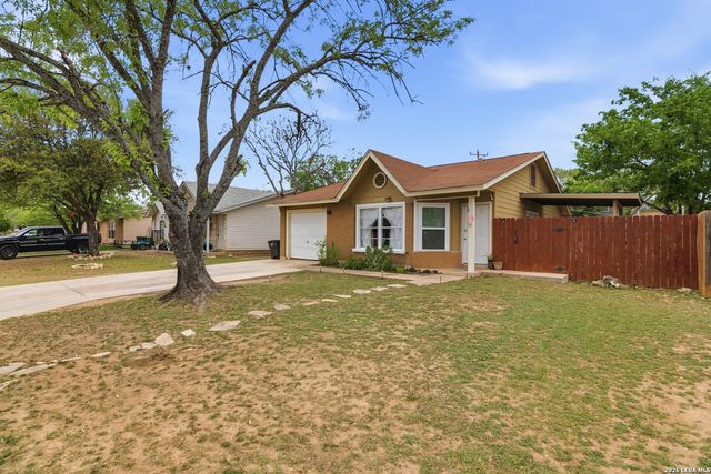 9759 Hidden Swan, San Antonio, TX 78250