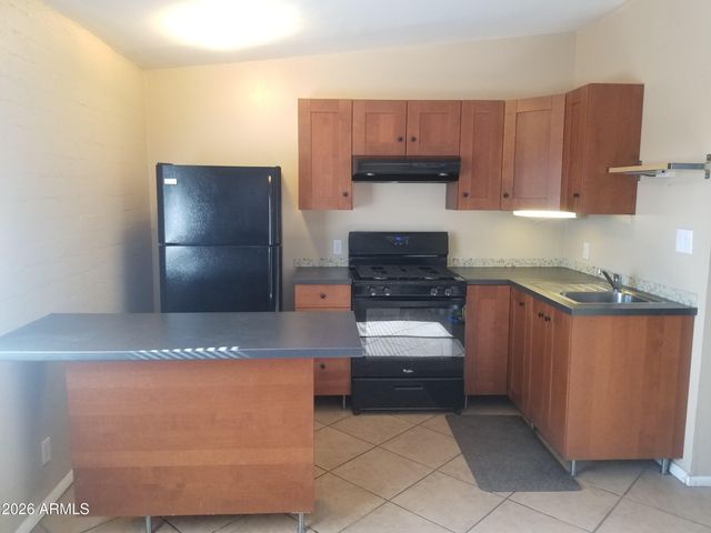 508 S FARMER Avenue, Tempe, AZ 85281