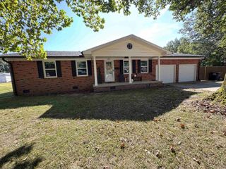 323 Lamb Drive, Piggott, AR 72454