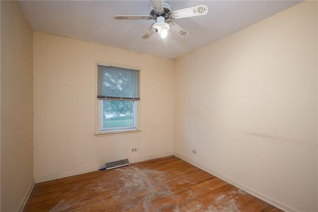 1602 NE 75th Terrace, Gladstone, MO 64118