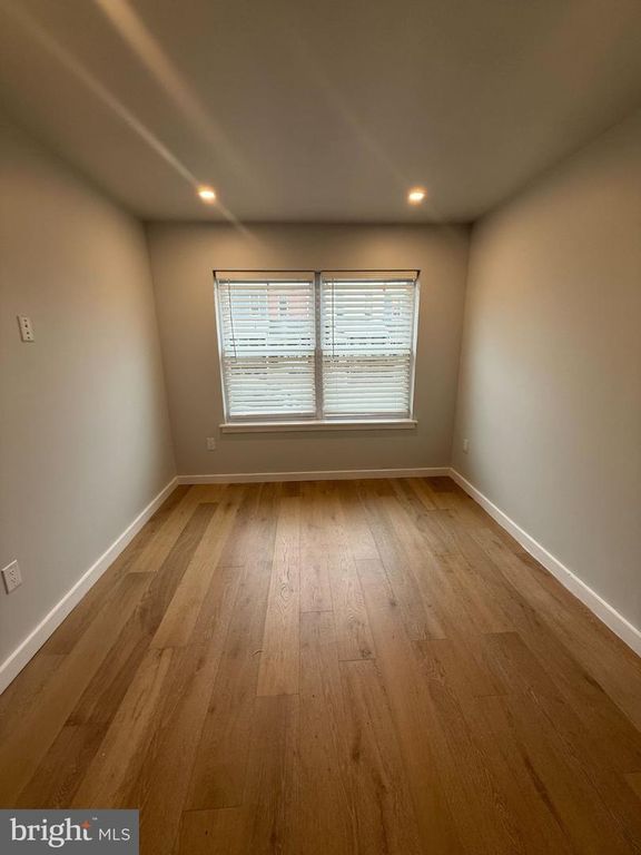 3908 FAIRMOUNT AVE, PHILADELPHIA, PA 19104 — photo 2