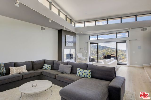3223 Tareco Drive, Los Angeles, CA 90068