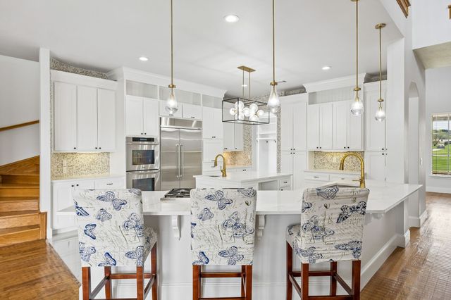 2215 Becky Lane, Cedar Hill, TX 75104