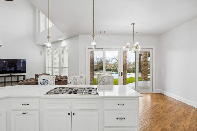 2215 Becky Lane, Cedar Hill, TX 75104