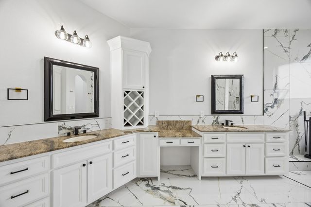 2215 Becky Lane, Cedar Hill, TX 75104