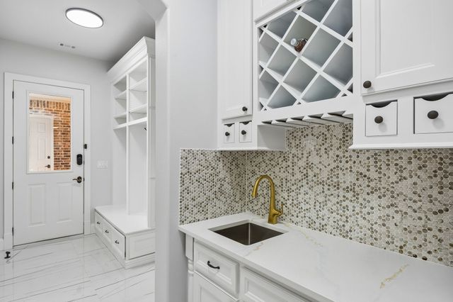 2215 Becky Lane, Cedar Hill, TX 75104