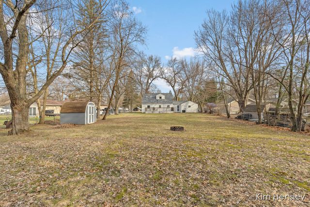 2240 4 Mile Road, Grand Rapids, MI 49525