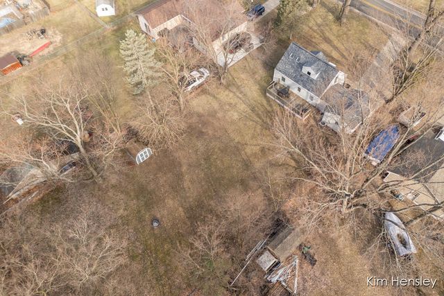 2240 4 Mile Road, Grand Rapids, MI 49525