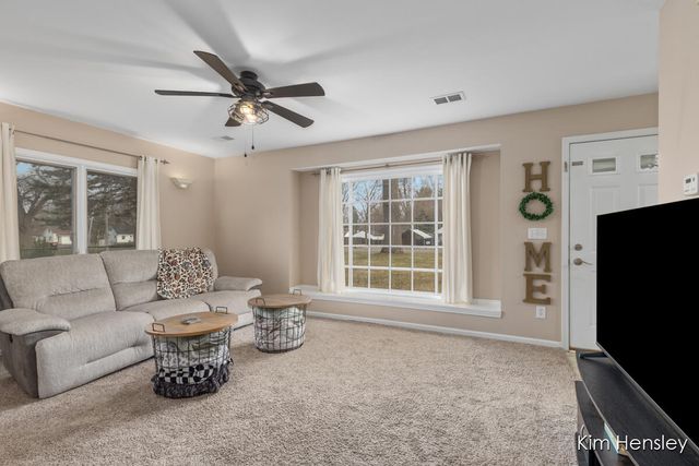 2240 4 Mile Road, Grand Rapids, MI 49525