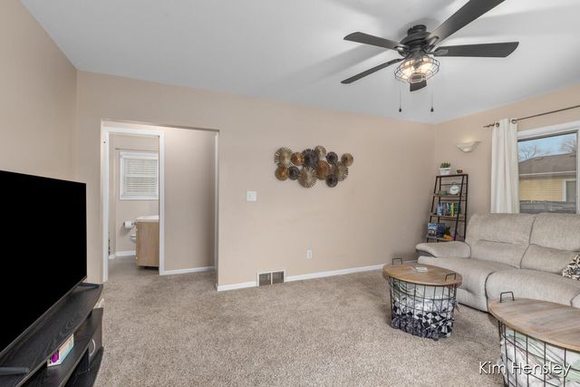 2240 4 Mile Road, Grand Rapids, MI 49525