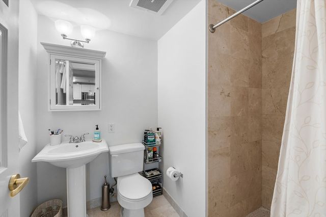 300 Allston St 401, Boston, MA 02135