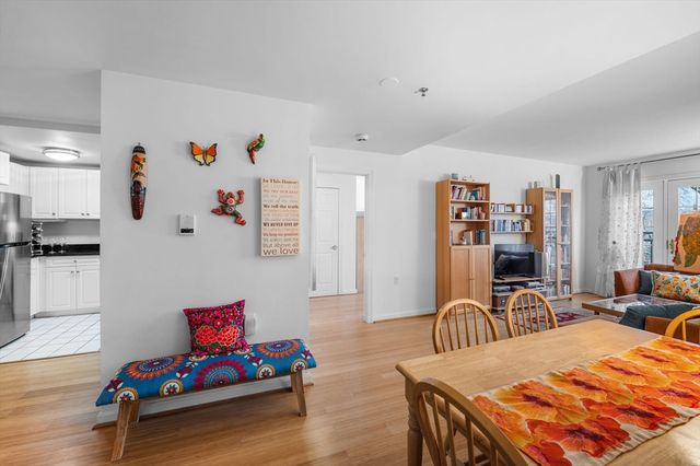 300 Allston St 401, Boston, MA 02135