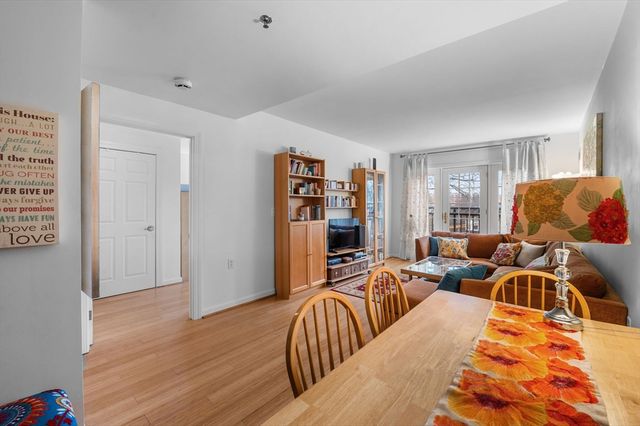 300 Allston St 401, Boston, MA 02135