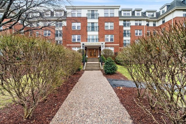 300 Allston St 401, Boston, MA 02135