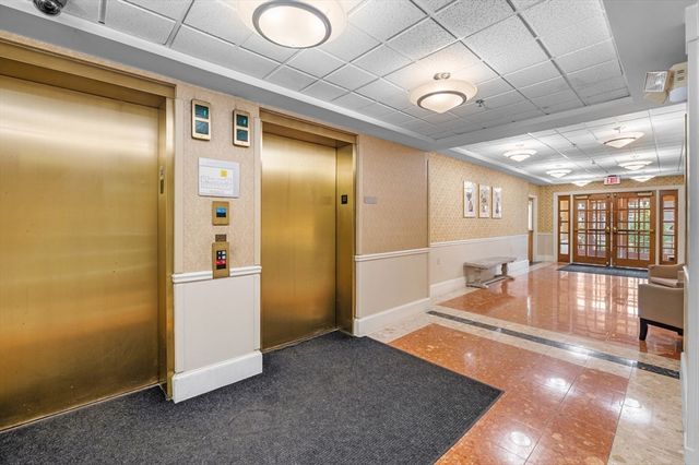 300 Allston St 401, Boston, MA 02135