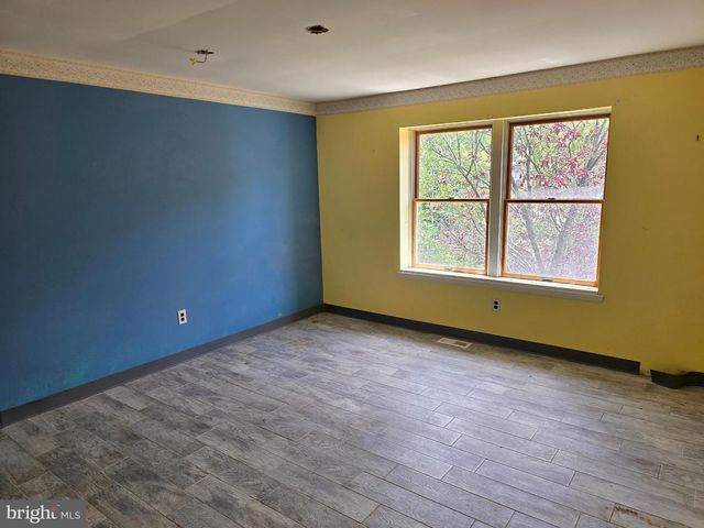 301 WESTERLY DR, Marlton, NJ 08053