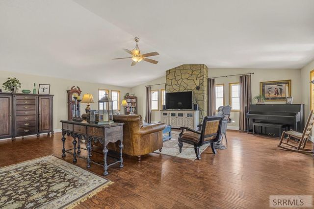 13 Gott Lane, Salmon, ID 83467