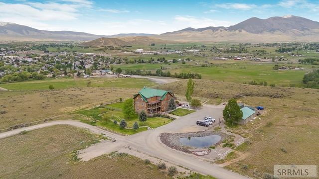 13 Gott Lane, Salmon, ID 83467