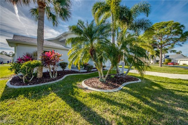 3461 Clubview DR, North Fort Myers, FL 33917