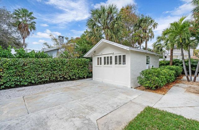 5301 N Flagler Drive, West Palm Beach, FL 33407