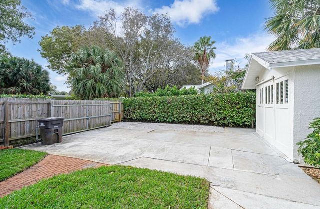 5301 N Flagler Drive, West Palm Beach, FL 33407