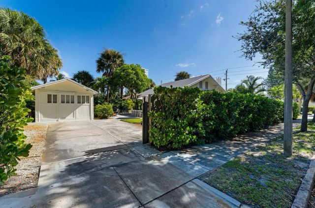 5301 N Flagler Drive, West Palm Beach, FL 33407