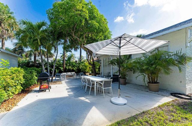 5301 N Flagler Drive, West Palm Beach, FL 33407