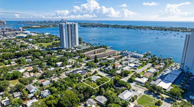 5301 N Flagler Drive, West Palm Beach, FL 33407