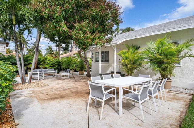 5301 N Flagler Drive, West Palm Beach, FL 33407