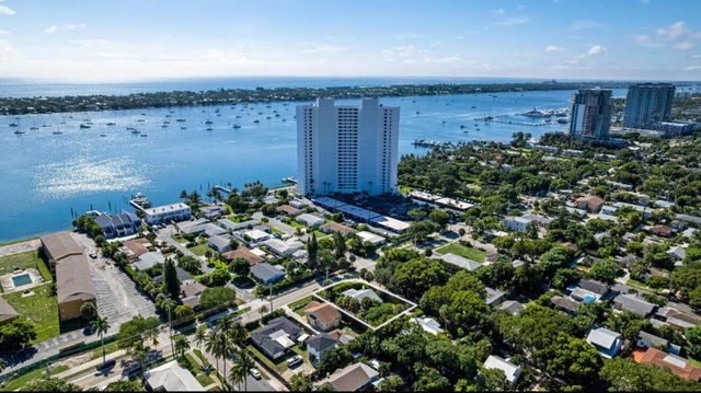 5301 N Flagler Drive, West Palm Beach, FL 33407