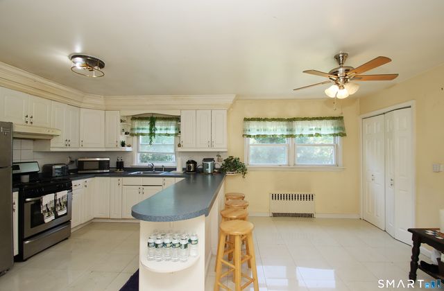 93 George Street, Stamford, CT 06902