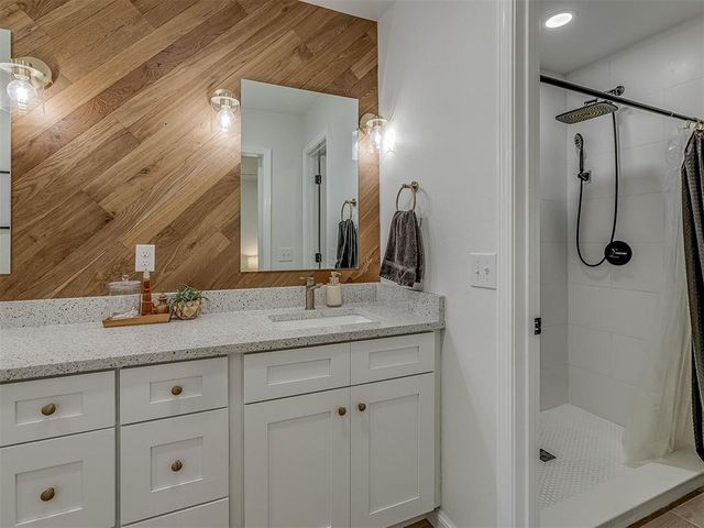 540 E Suera Terrace, Mustang, OK 73064