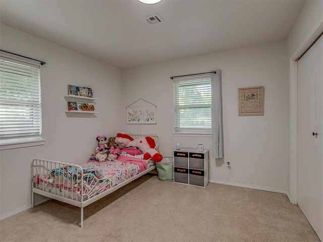 540 E Suera Terrace, Mustang, OK 73064