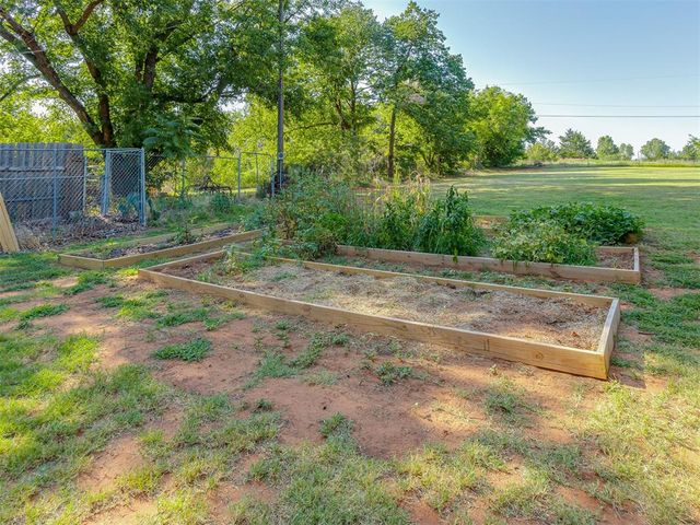 540 E Suera Terrace, Mustang, OK 73064