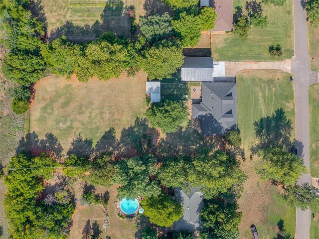 540 E Suera Terrace, Mustang, OK 73064