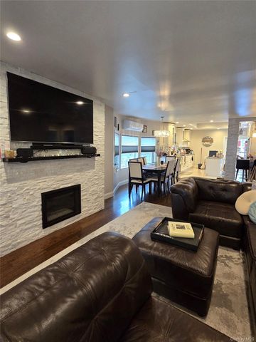 98-08 164th Avenue, Howard Beach, NY 11414