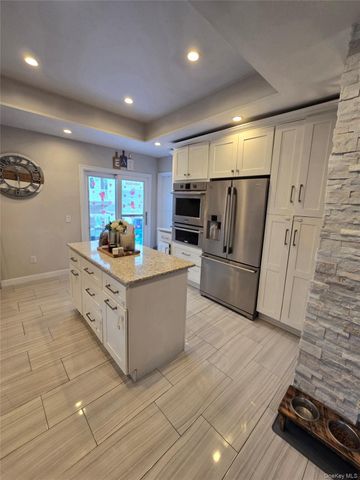 98-08 164th Avenue, Howard Beach, NY 11414