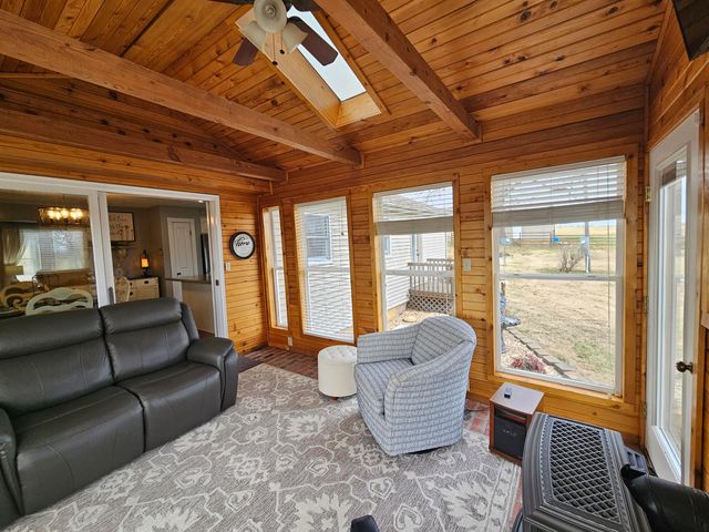 56 Hc 69, Oldfield, MO 65720